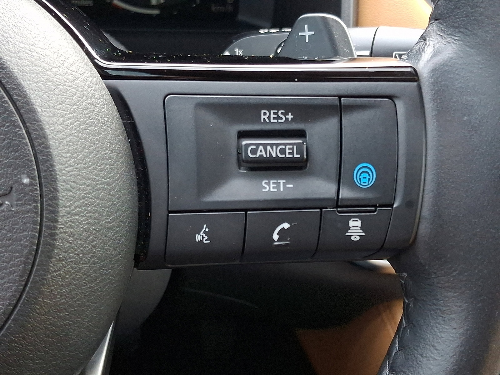 Used 2023 Nissan Rogue Platinum w/ Platinum Premium Package image 23