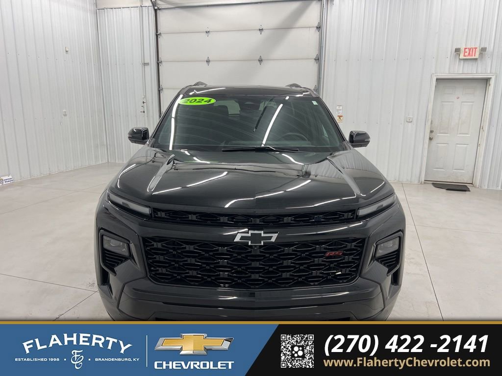 Used 2024 Chevrolet Traverse RS w/ LPO, Floor Liner Package AWD/4WD image 7