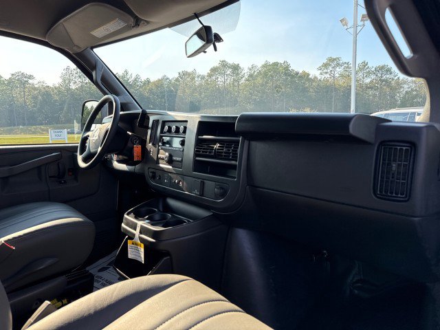 New 2025 Chevrolet Express 3500 Extended w/ Driver Convenience Package image 10