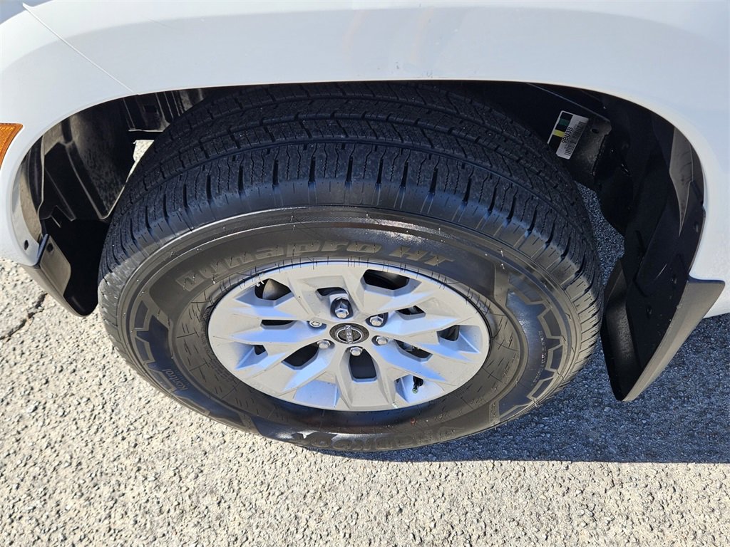 New 2026 Nissan Frontier S image 15