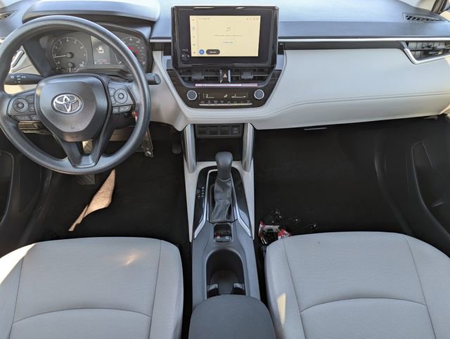 Used 2025 Toyota Corolla Cross L image 11