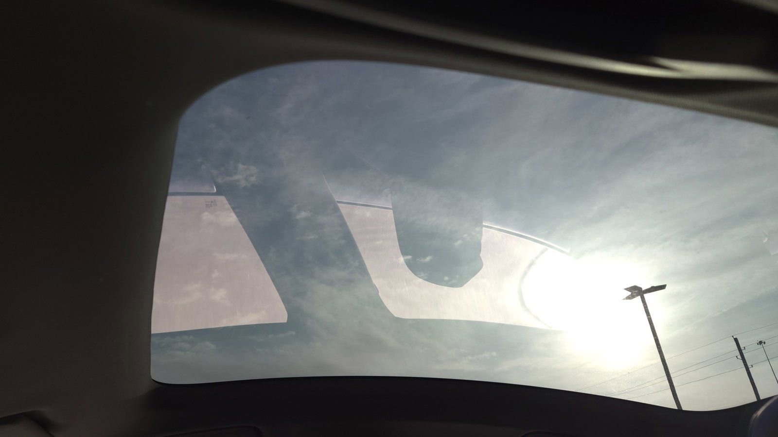 New 2025 Porsche Taycan image 28