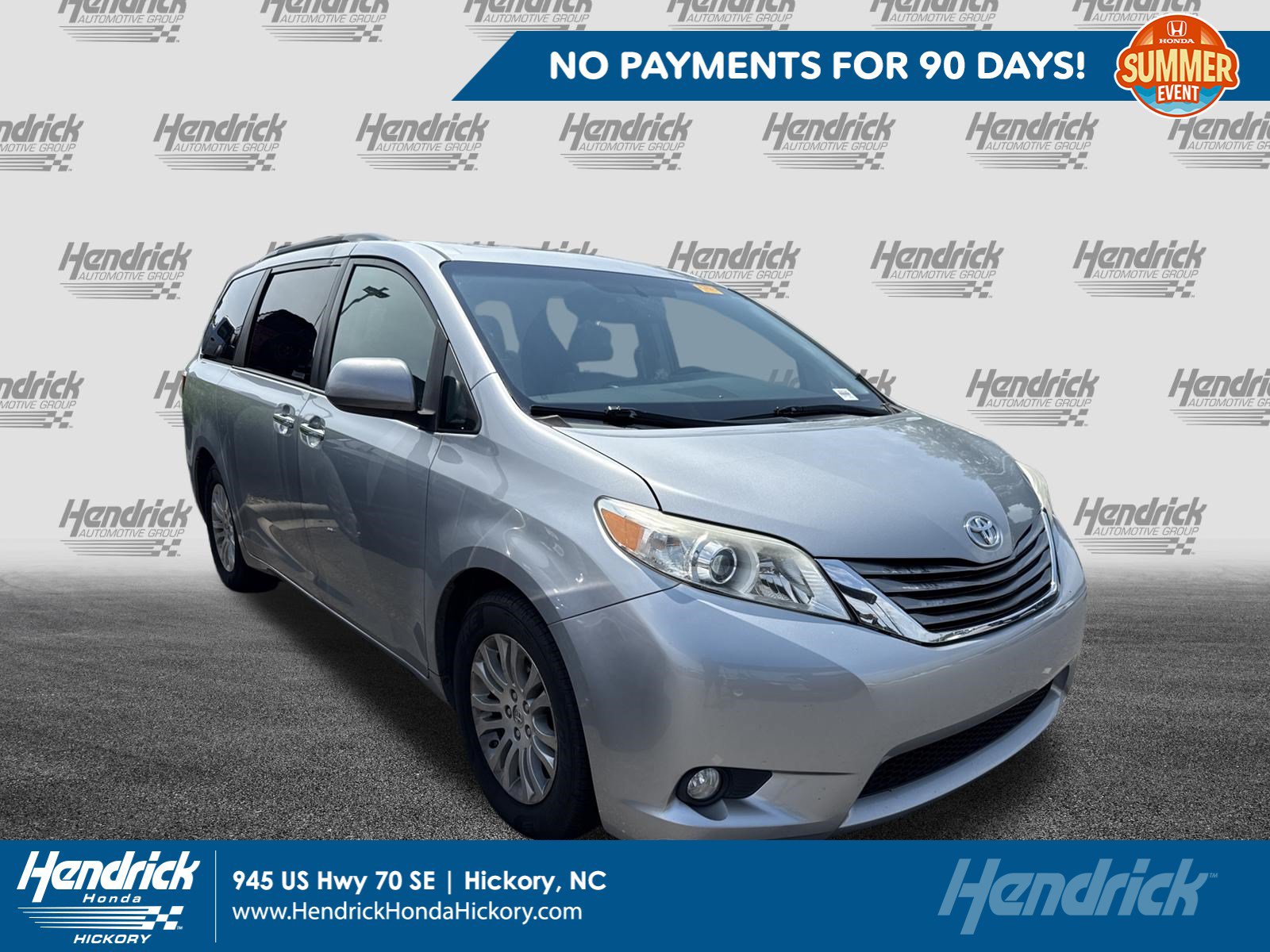 Used 2015 Toyota Sienna XLE w/ XLE Navigation Package