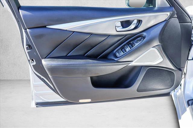 Used 2017 INFINITI Q50 3.0t Premium image 12