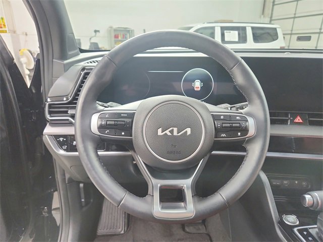 Used 2025 Kia Sportage SX image 24
