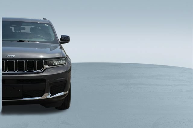 Used 2022 Jeep Grand Cherokee L Laredo w/ Luxury Tech Group I AWD/4WD image 46