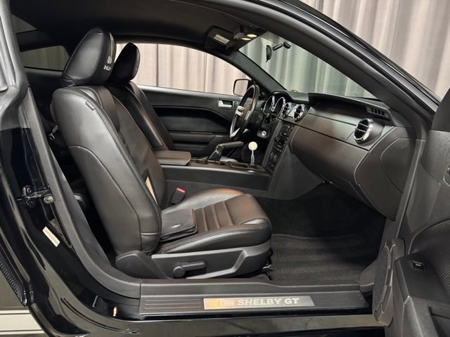 Used 2007 Ford Mustang GT RWD image 7
