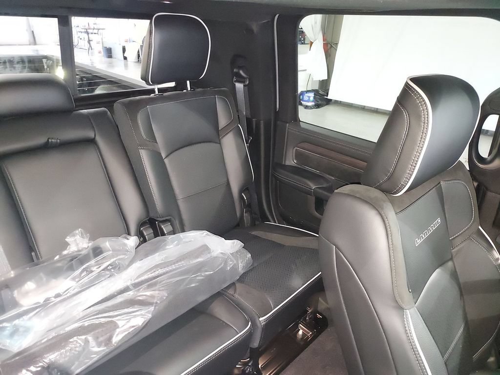 New 2026 RAM 3500 Laramie AWD/4WD image 14