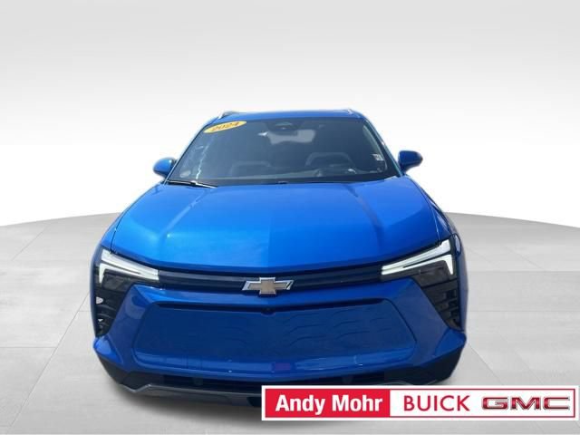 Used 2024 Chevrolet Blazer EV LT AWD/4WD image 3