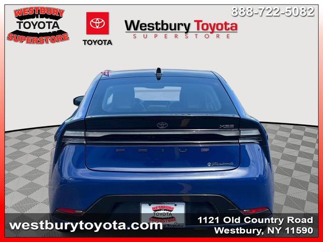 Certified 2024 Toyota Prius Prime Premium FWD image 11