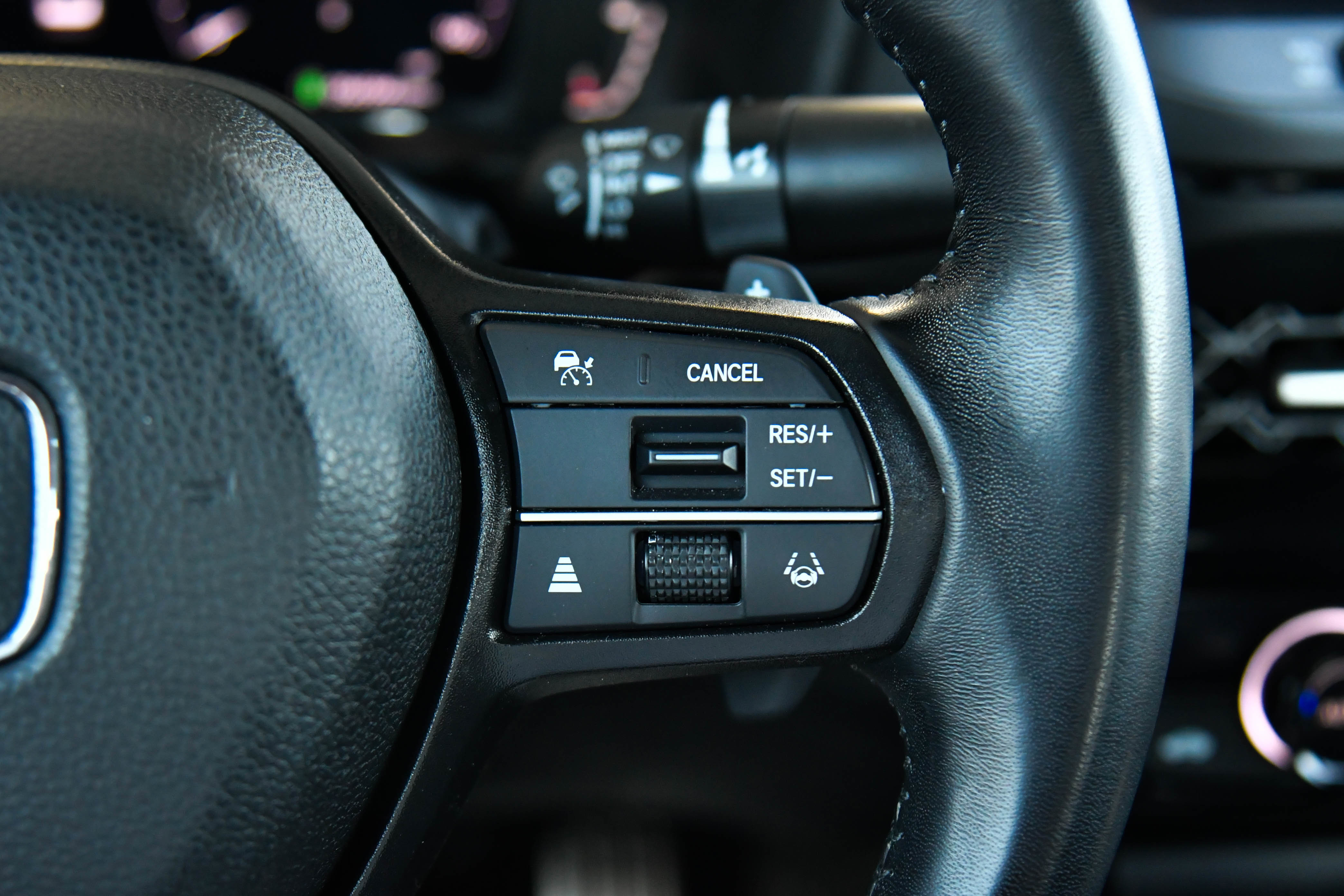 Used 2025 Honda Accord Sport image 32