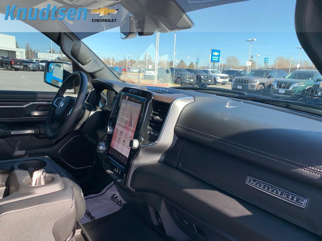 Used 2025 RAM 1500 Laramie image 14