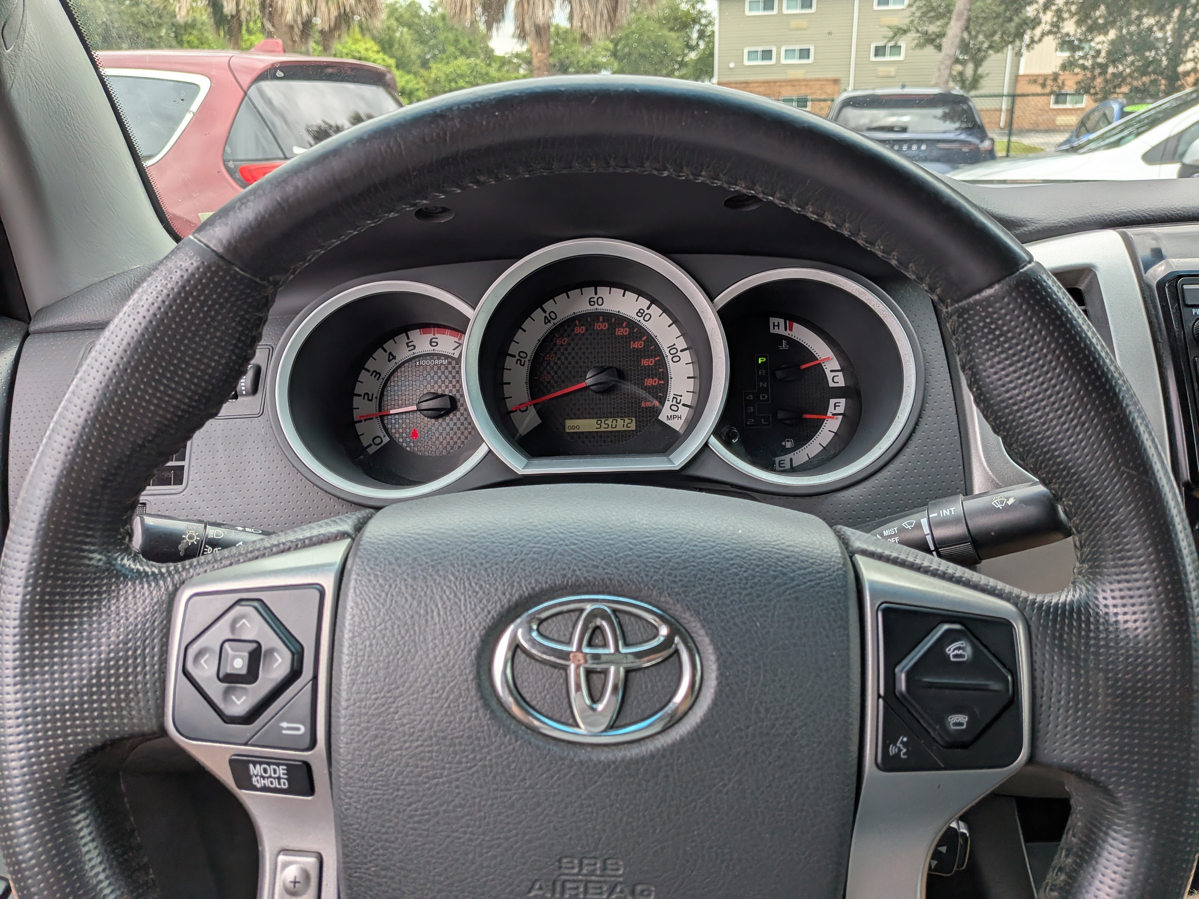 Used 2015 Toyota Tacoma PreRunner w/ SR5 Package RWD image 25