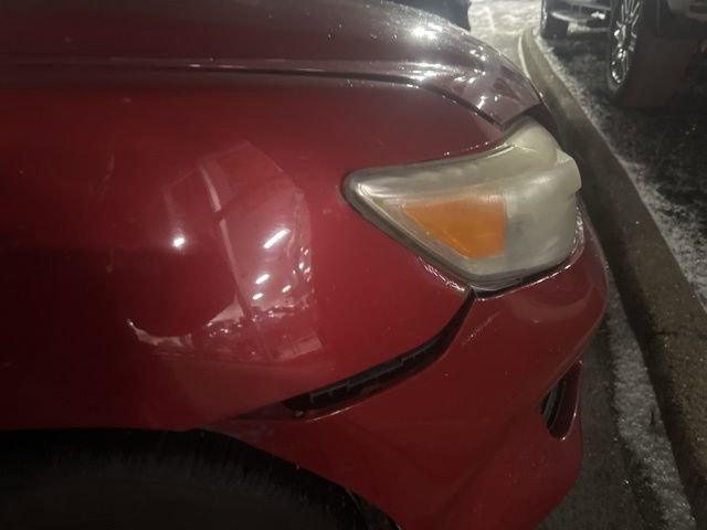 Used 2010 Toyota Camry LE image 9