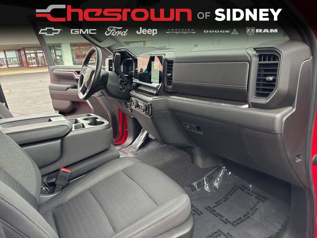 Used 2023 Chevrolet Silverado 1500 LT AWD/4WD image 33