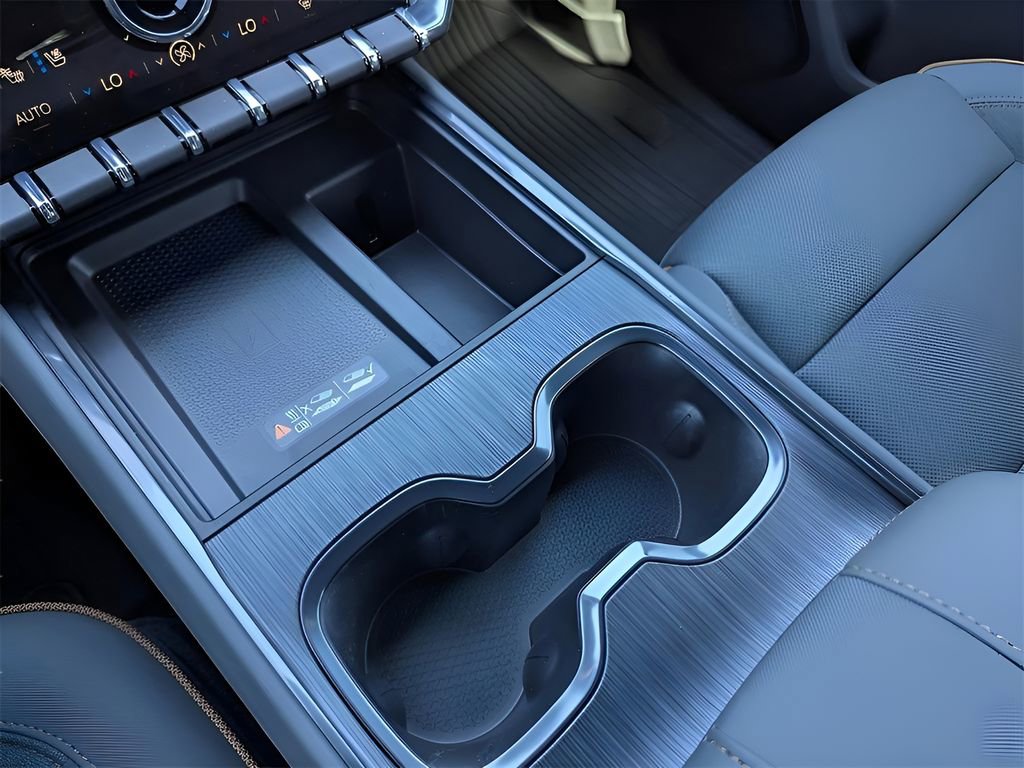 New 2026 GMC Acadia AT4 w/ Super Cruise Package image 24