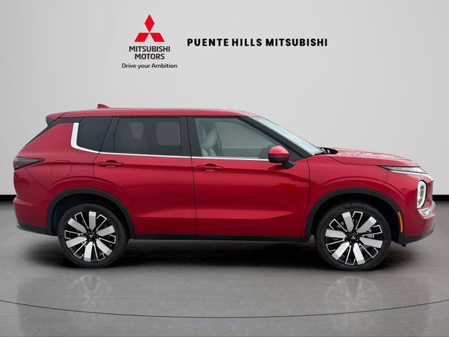 New 2026 Mitsubishi Outlander SE FWD image 4