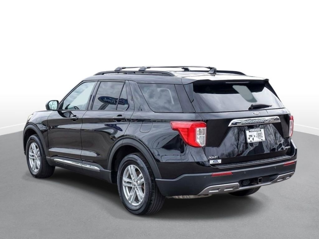 Certified 2022 Ford Explorer XLT w/ Equipment Group 202A AWD/4WD image 6