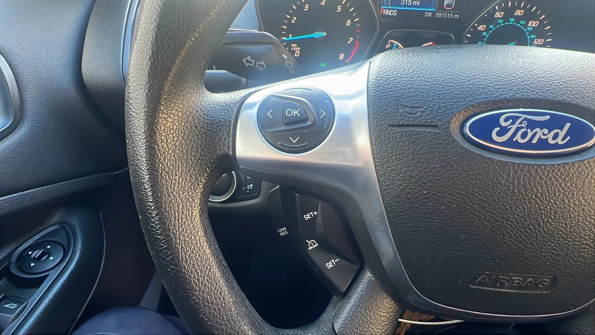 Used 2015 Ford Escape SE w/ Equipment Group 201A image 15