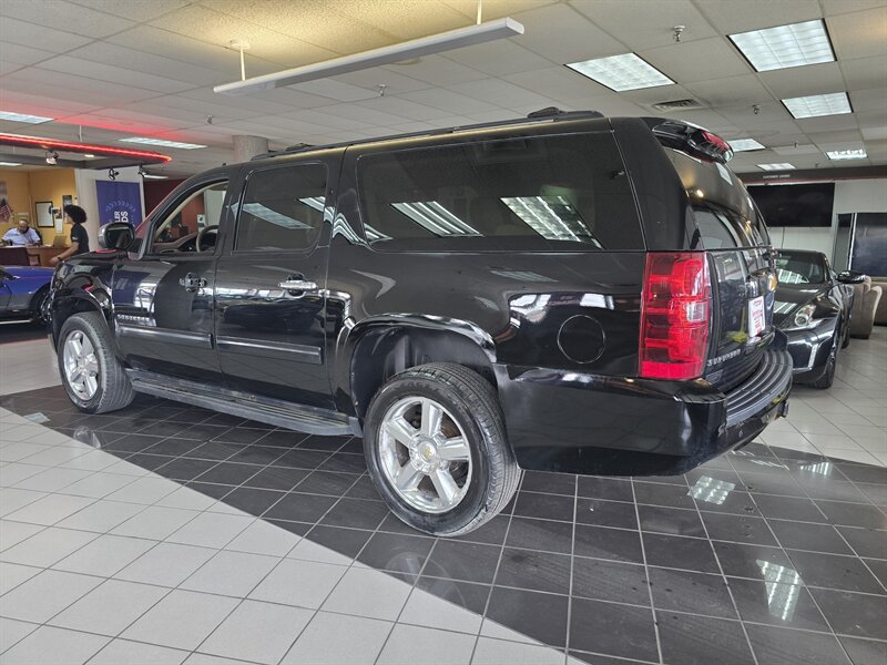 Used 2014 Chevrolet Suburban LS w/ All-Star Edition AWD/4WD image 6