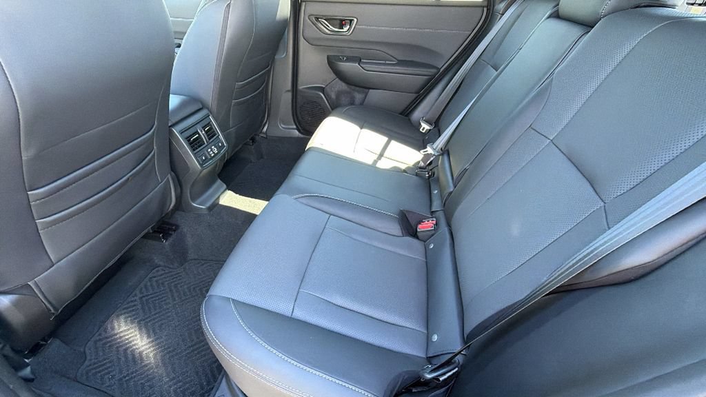 Used 2026 Subaru Outback Touring XT AWD/4WD image 14