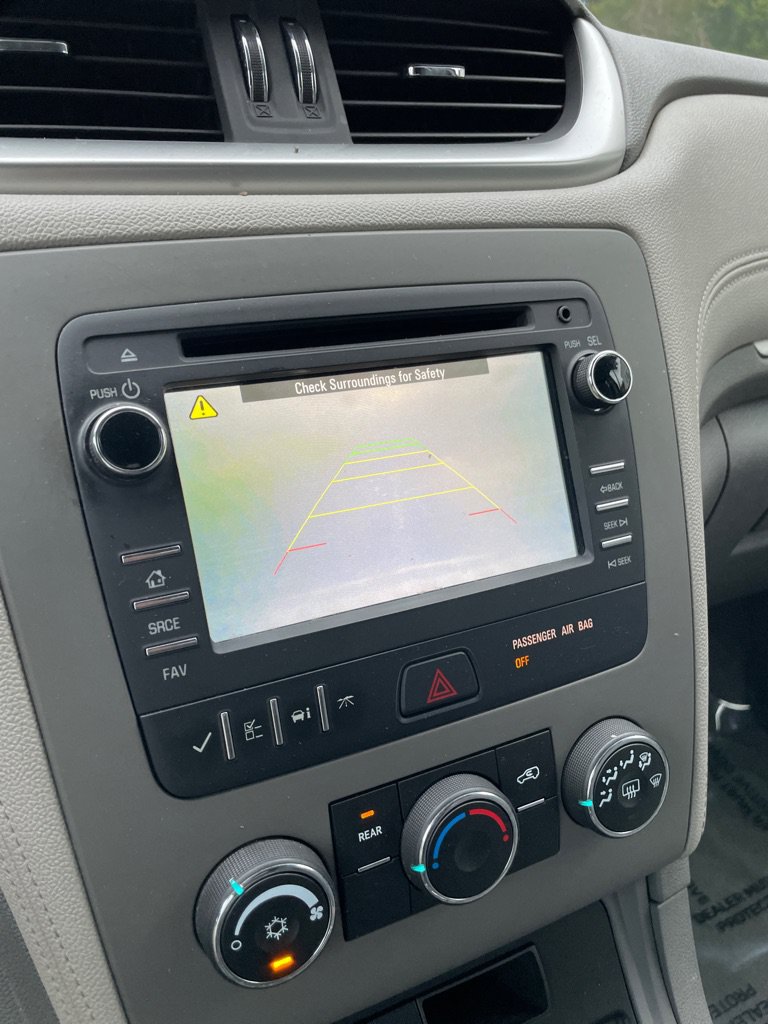 Used 2017 Chevrolet Traverse LS FWD image 14