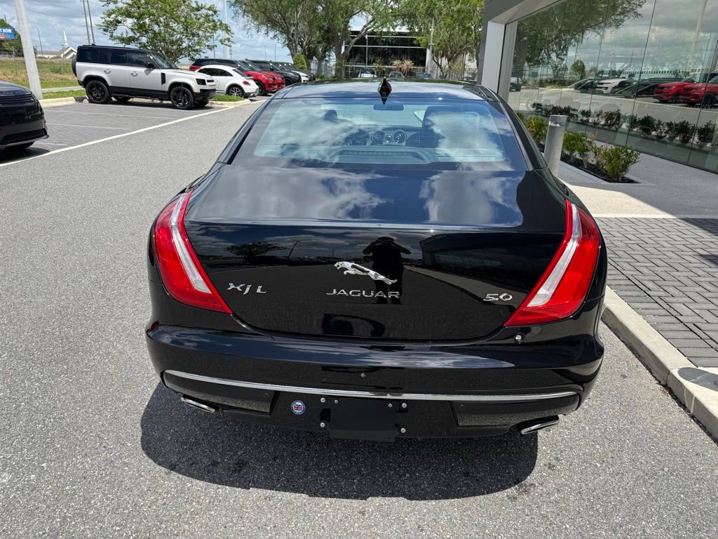 Used 2016 Jaguar XJ L Supercharged image 3