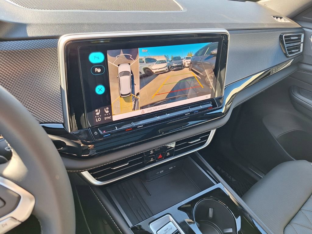 New 2026 Volkswagen Atlas Cross Sport SEL Premium R-Line image 15