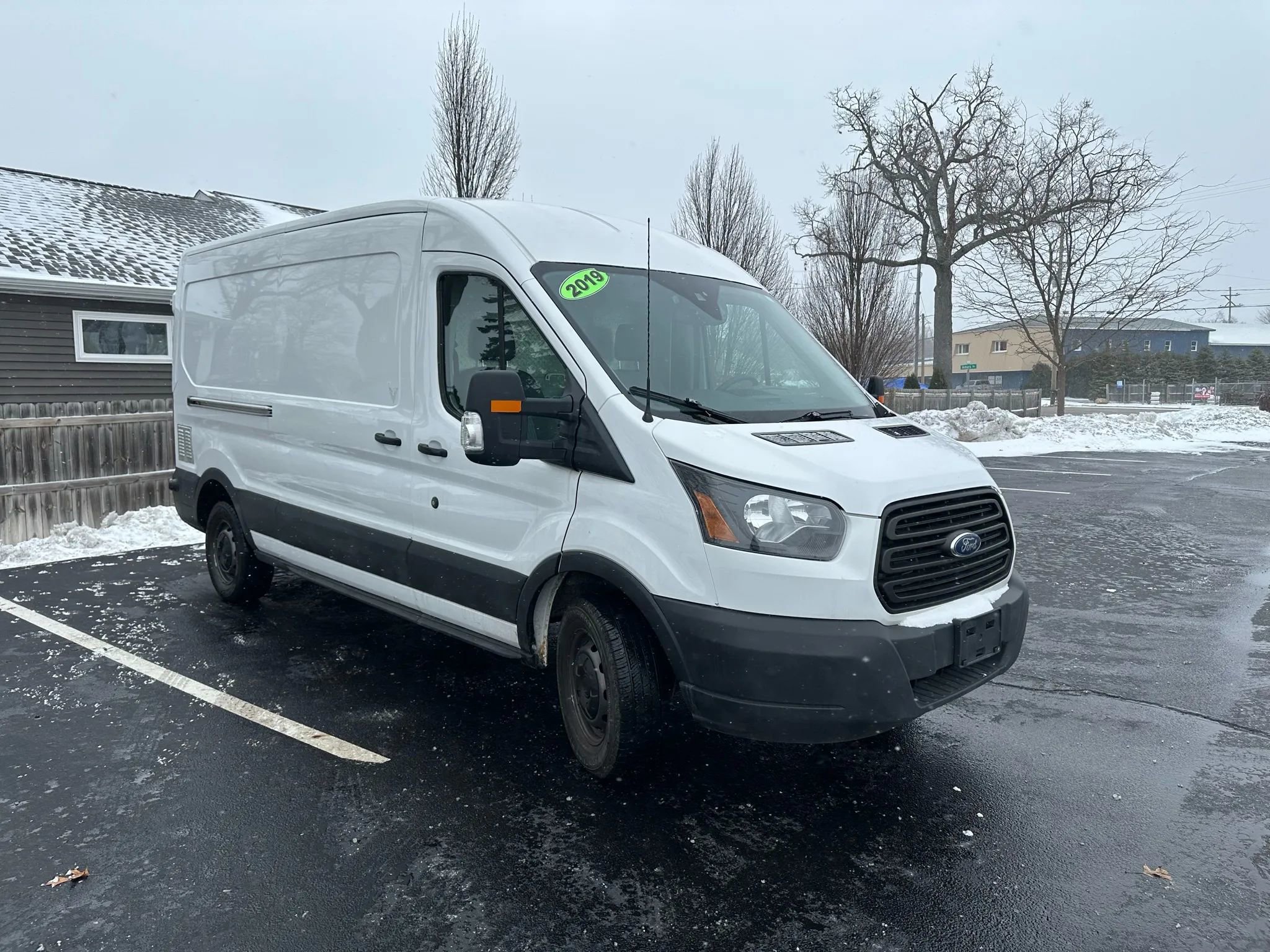 Used 2019 Ford Transit 250 148 Medium Roof image 3