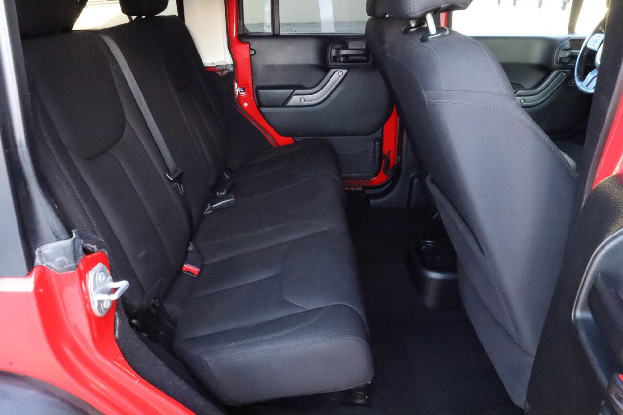 Used 2017 Jeep Wrangler Unlimited Sport w/ Quick Order Package 24S image 9