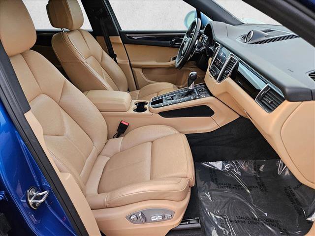 Used 2018 Porsche Macan Sport Edition image 21