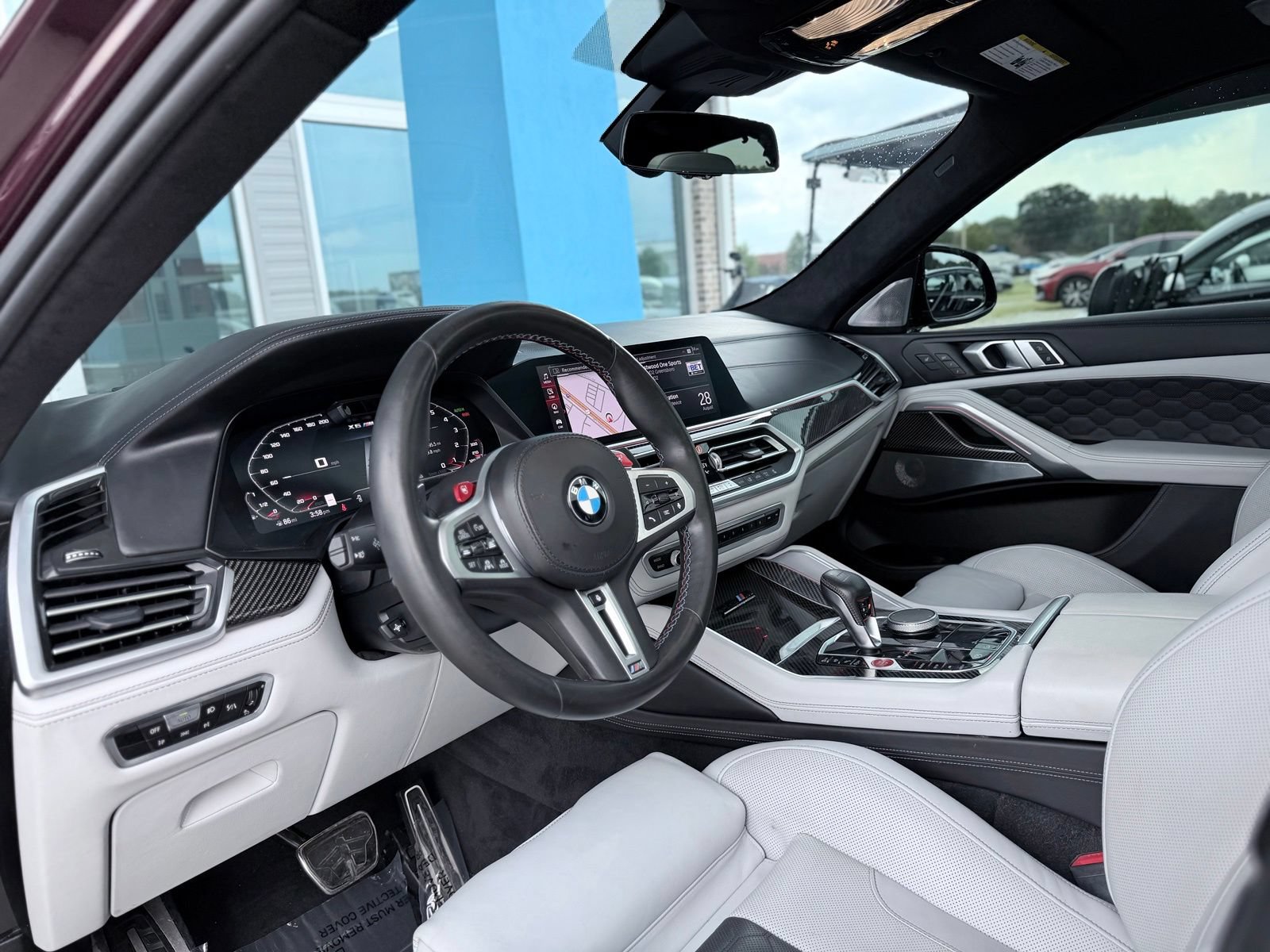 Used 2020 BMW X6 M Competition AWD/4WD image 25