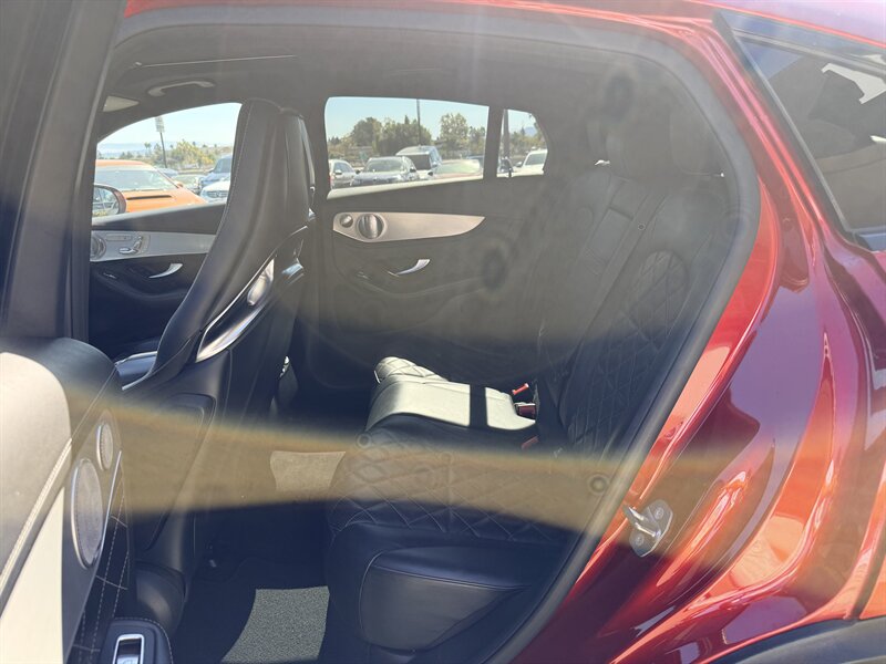 Used 2019 Mercedes-Benz GLC 63 AMG S image 25