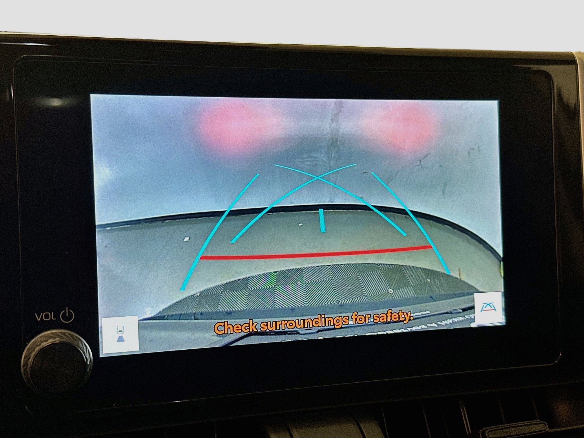 Used 2025 Toyota RAV4 XLE AWD/4WD image 23
