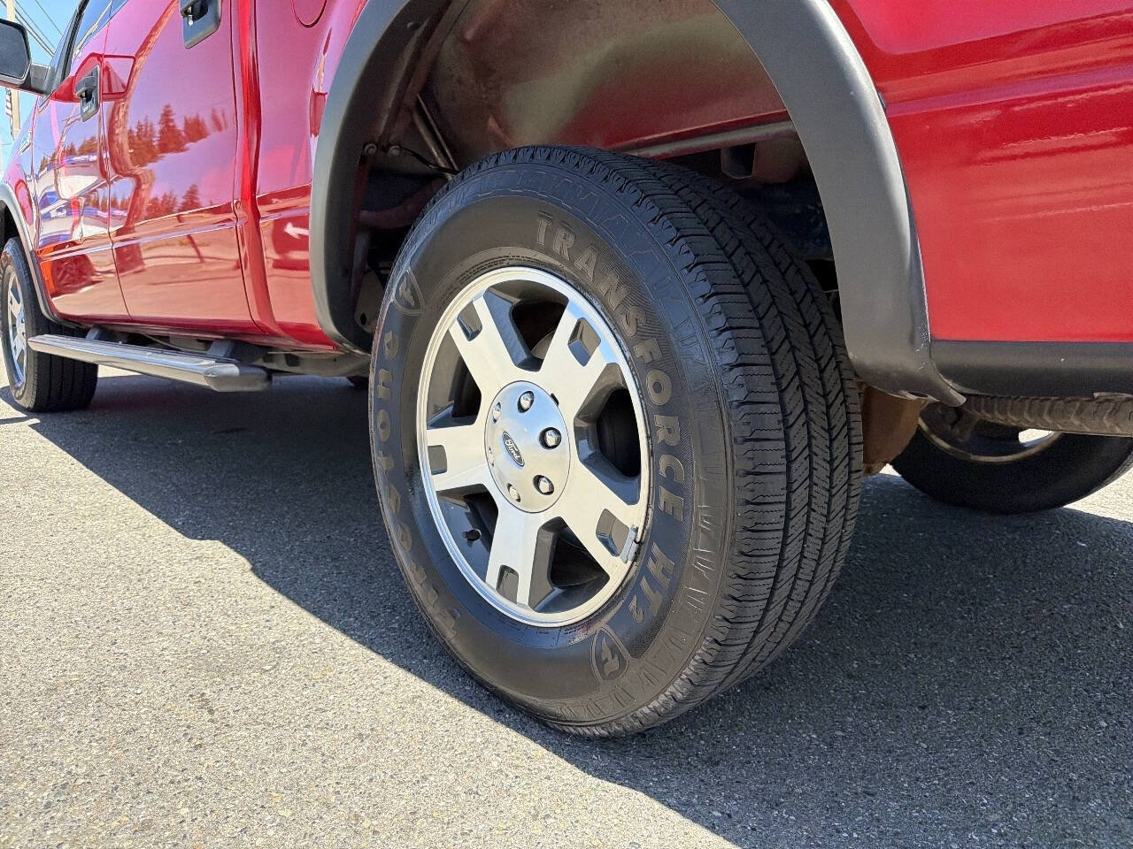 Used 2006 Ford F150 XLT AWD/4WD image 4