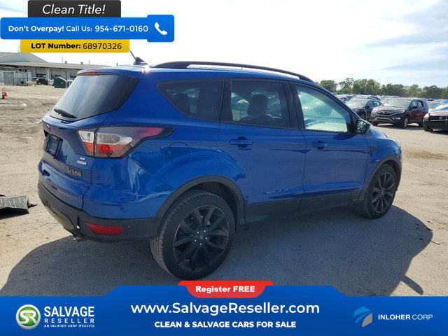 Used 2018 Ford Escape SE w/ SE Sport Appearance Package FWD image 4