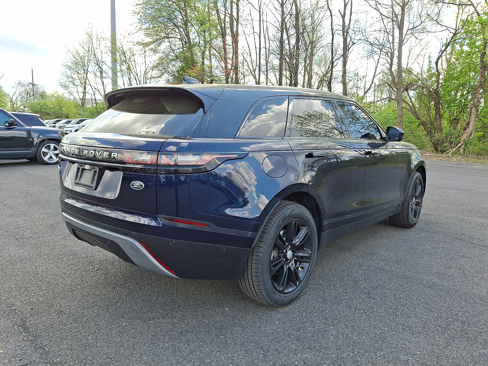 Used 2021 Land Rover Range Rover Velar S AWD/4WD image 2