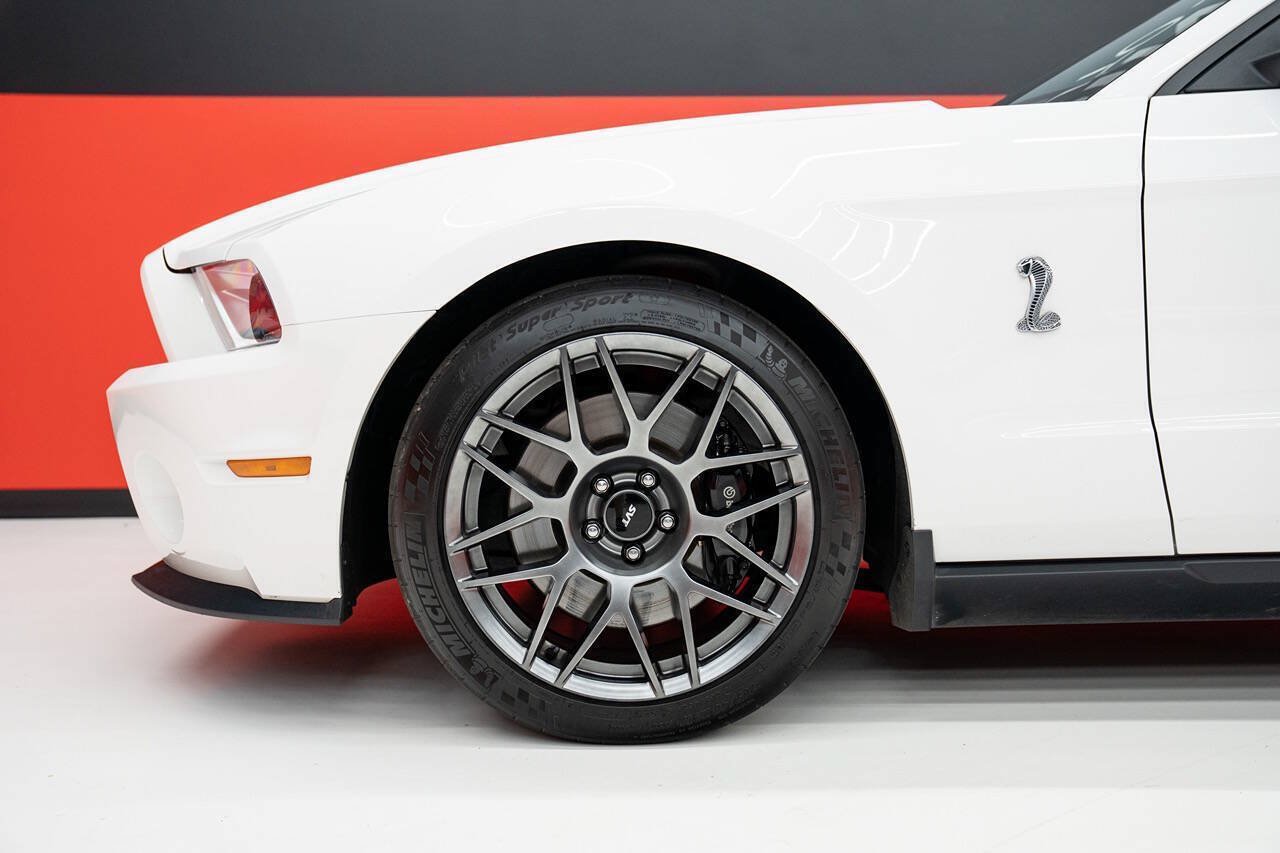 Used 2012 Ford Mustang Shelby GT500 w/ Electronics Pkg RWD image 25
