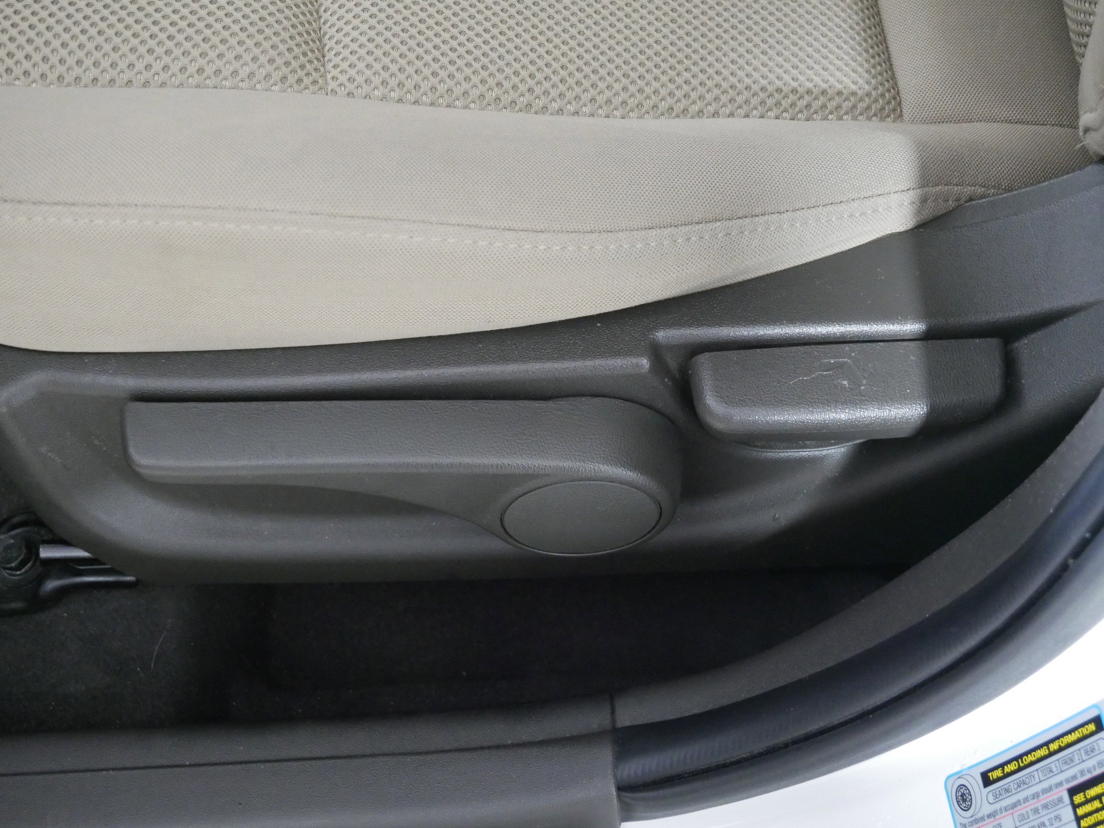 Used 2010 Hyundai Elantra GLS w/ Popular Equipment Pkg 2 image 20