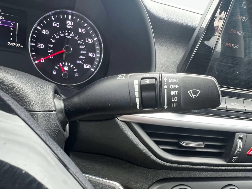 Certified 2023 Kia Forte LXS w/ LXS Technology Package FWD image 24