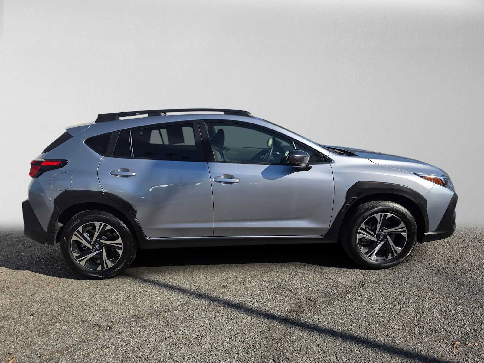 Certified 2024 Subaru Crosstrek 2.0i Premium w/ Crosstrek Mirror Package AWD/4WD image 2