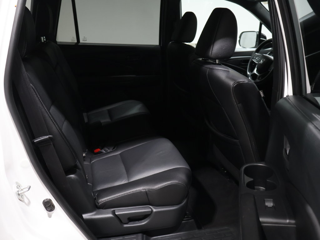 Used 2023 Honda Passport EX-L image 23