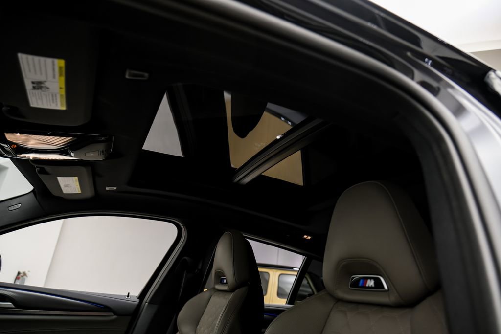 Used 2023 BMW X4 M AWD/4WD image 11