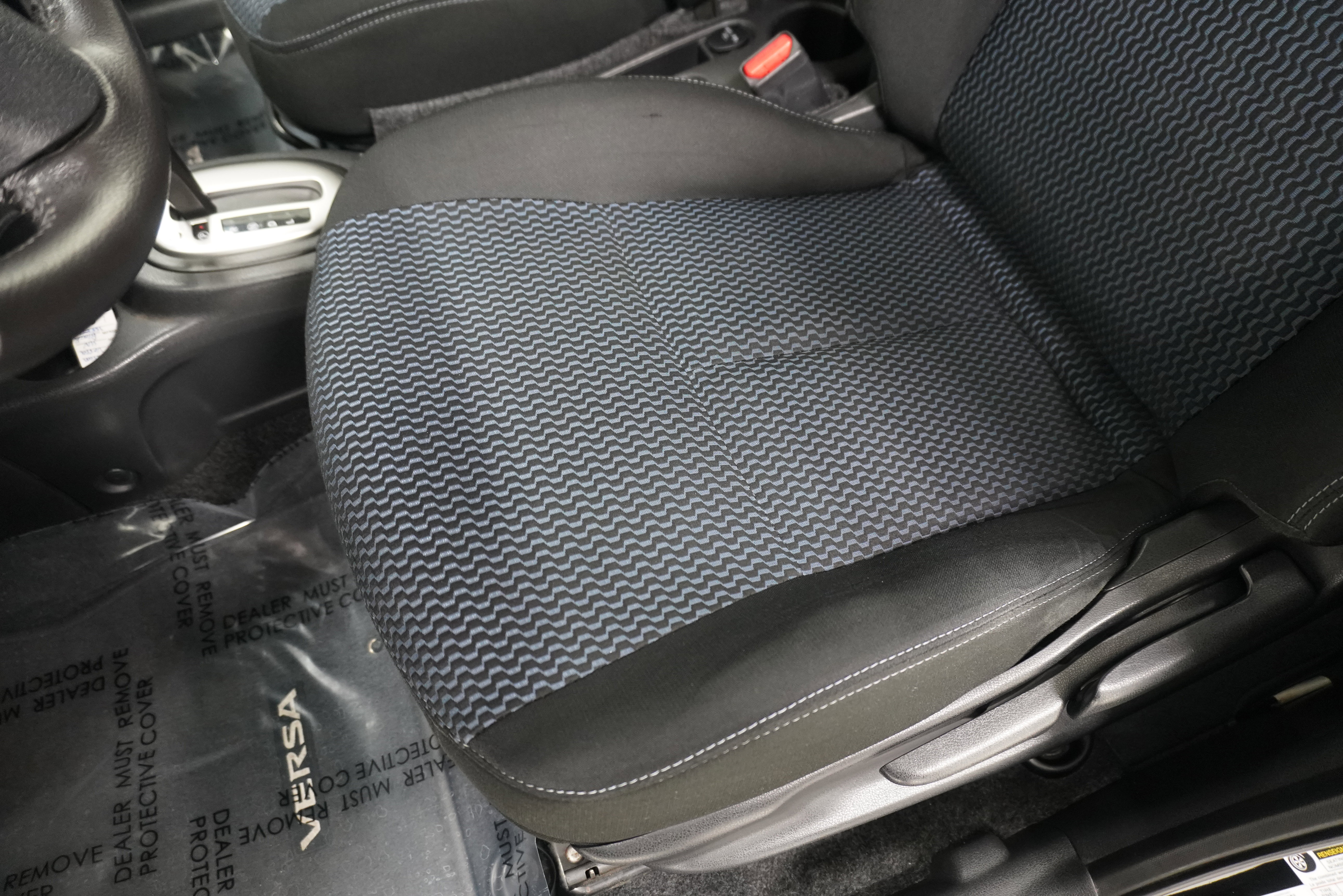 Used 2018 Nissan Versa Note SV image 10