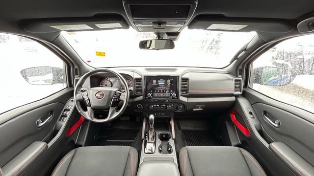 Used 2024 Nissan Frontier PRO-4X w/ Technology Package image 12