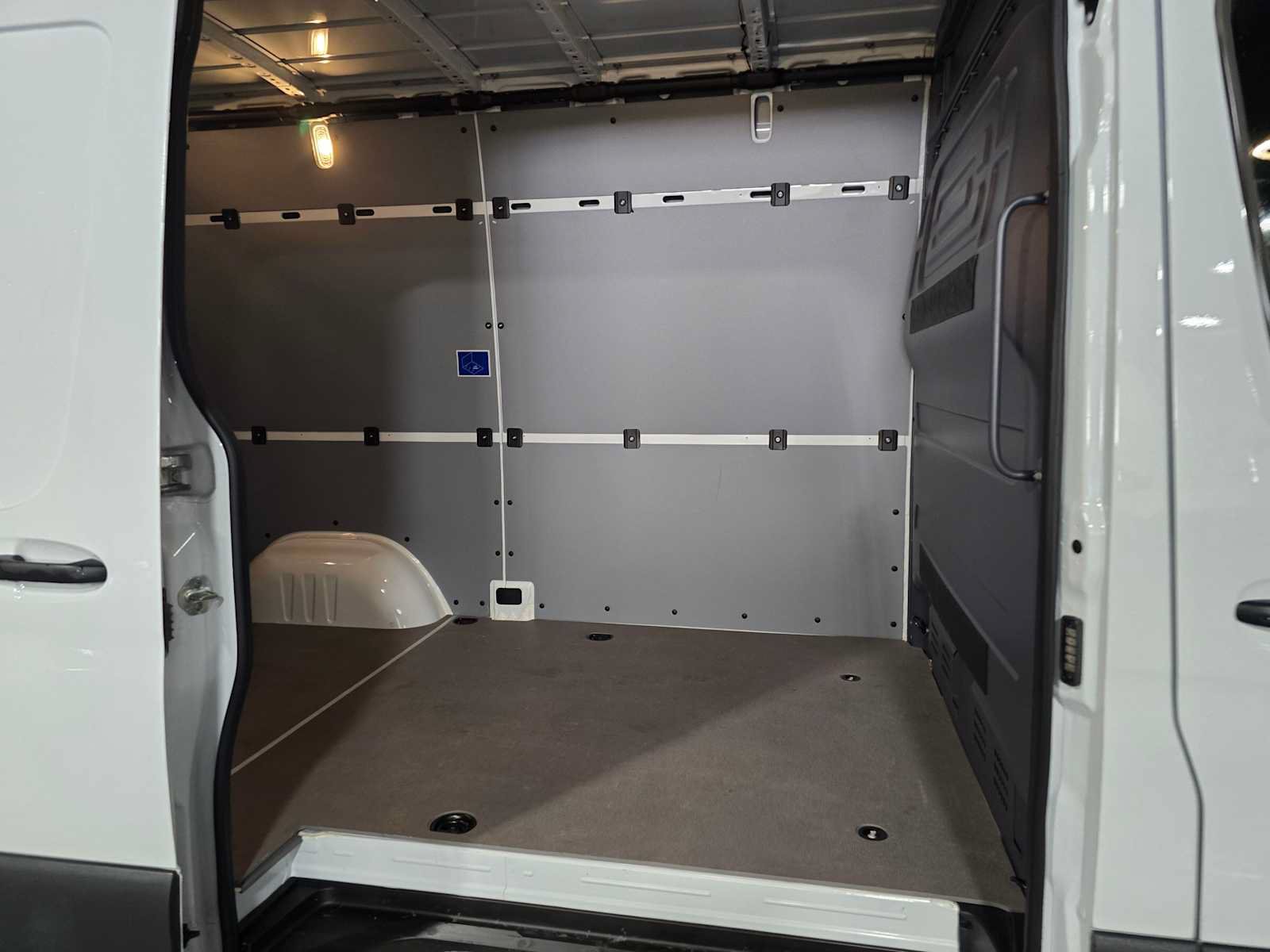 Used 2025 Mercedes-Benz Sprinter 2500 image 12