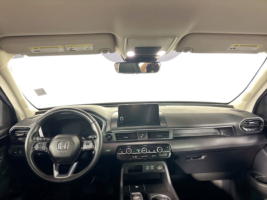 Certified 2025 Honda Pilot EX-L image 13