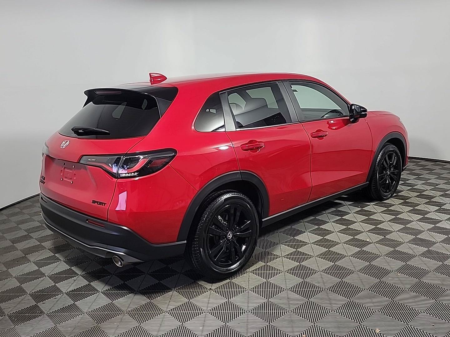 Certified 2026 Honda HR-V Sport image 4