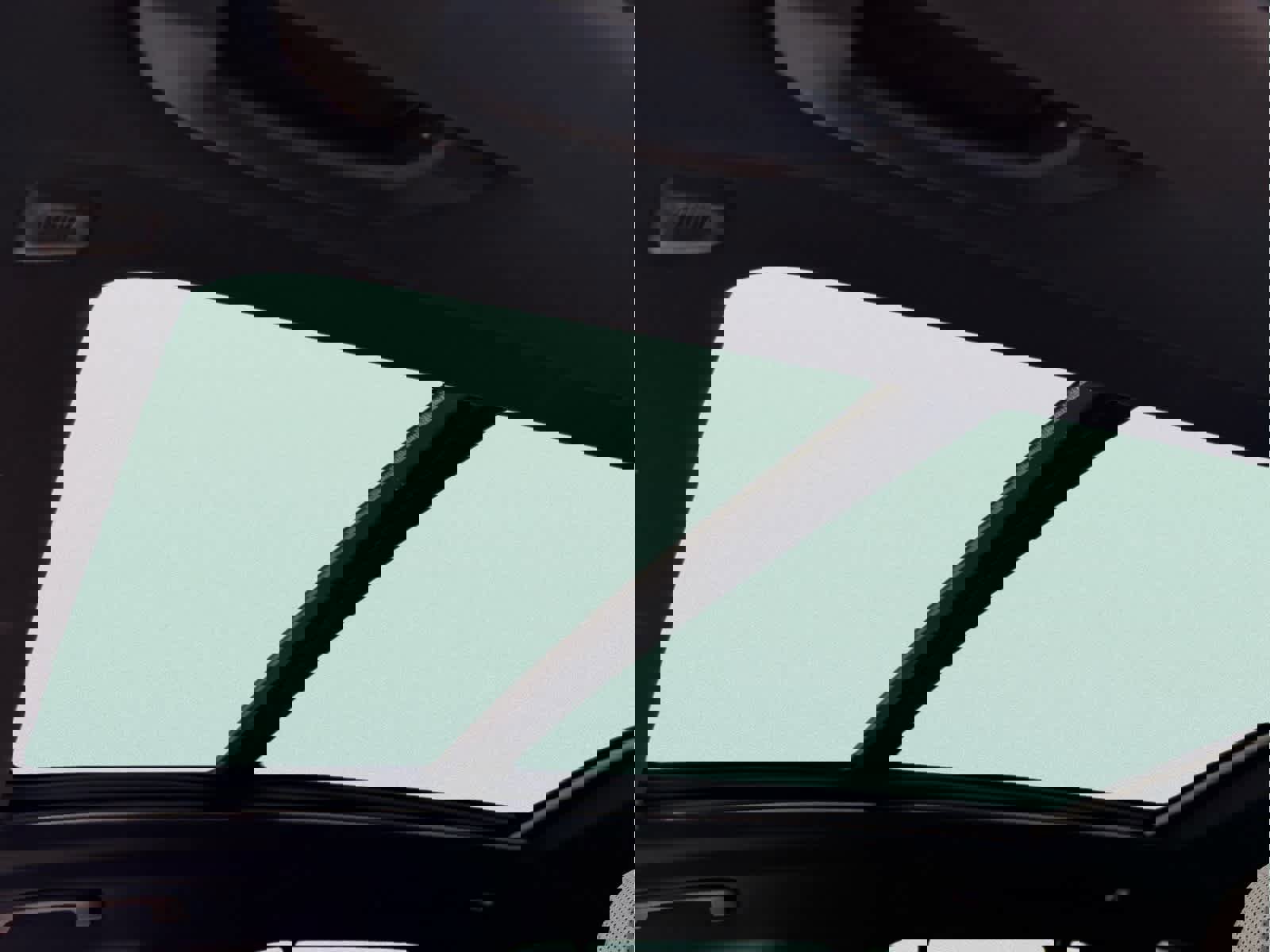 Certified 2024 BMW X5 xDrive50e w/ M Sport Package image 8