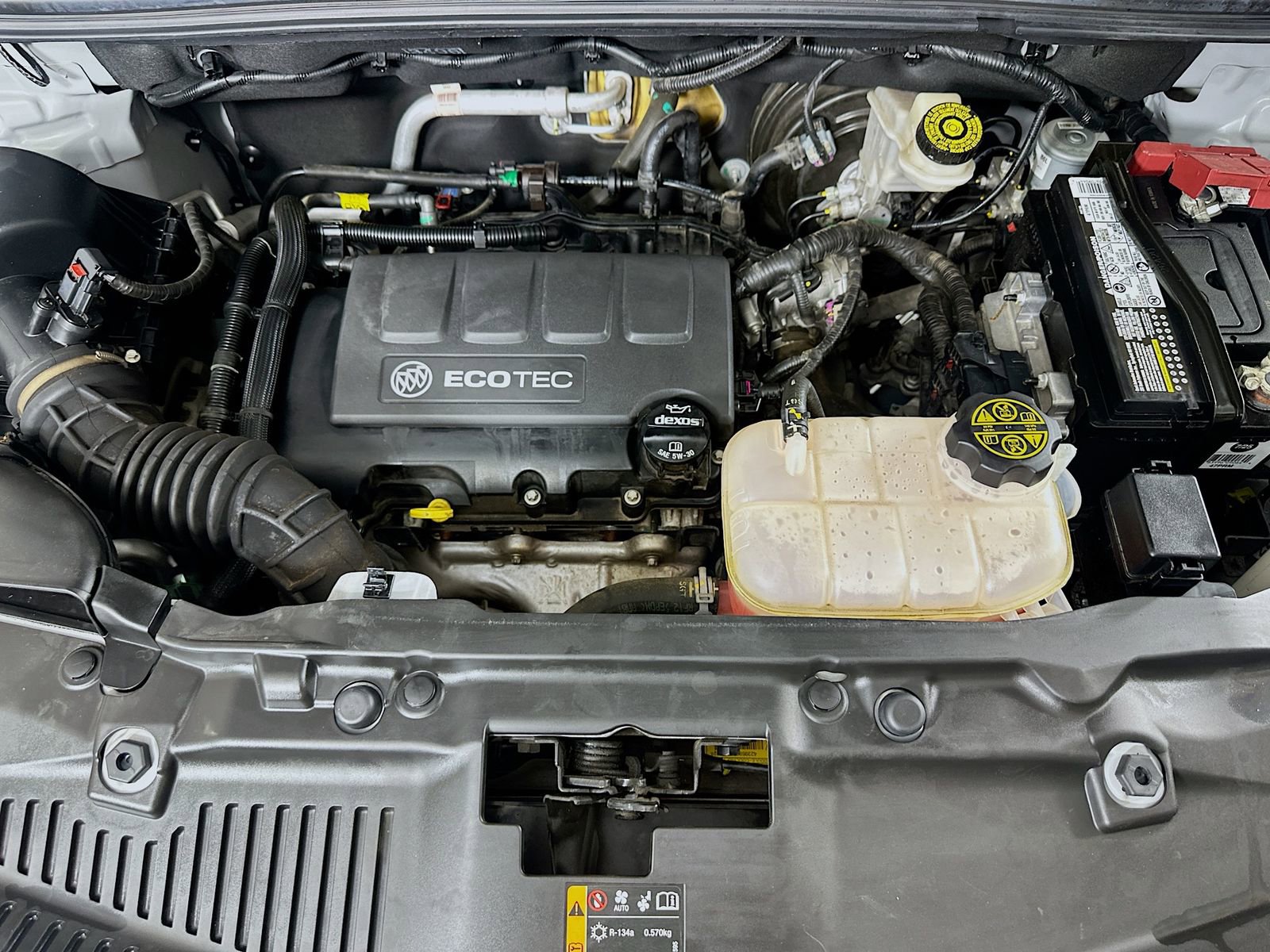 Used 2019 Buick Encore Sport Touring w/ Safety Package FWD image 30